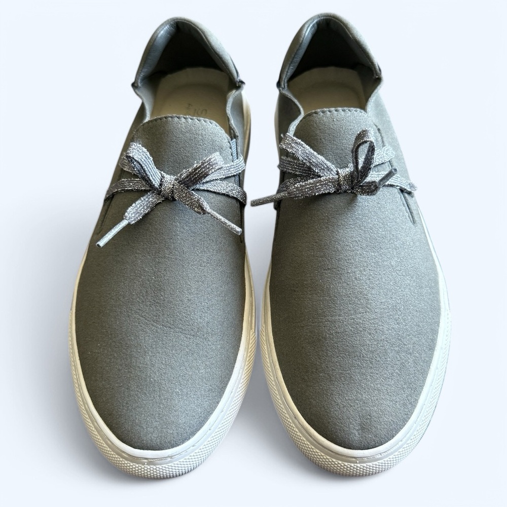 SKECHERS Gray Canvas Slip-On Sneakers with White Sole • Size 6.5 • Women